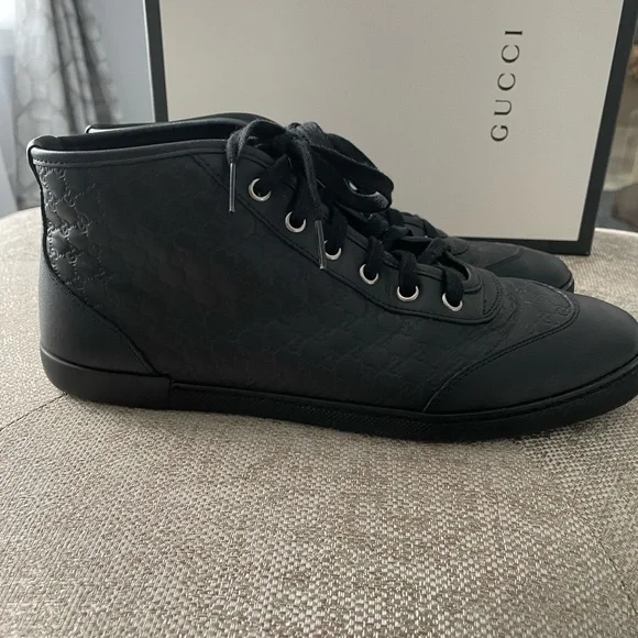 GUCCI Authentic Black Leather High Top Women’s Sneakers with box - Picture 3 of 15